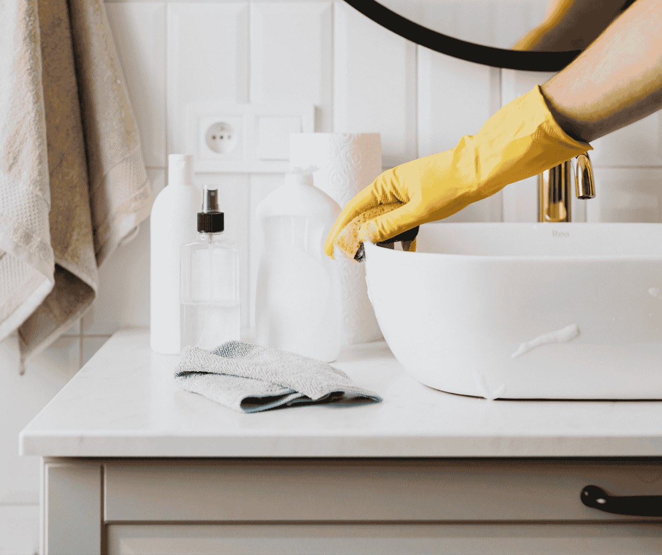 femme de ménage à domicile - arcadom service - femme de ménage